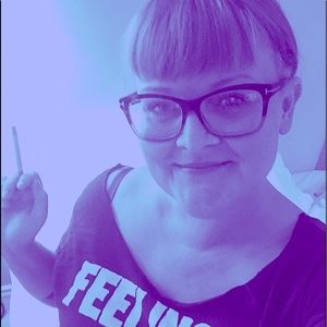 Meet your Posher, Lesly
